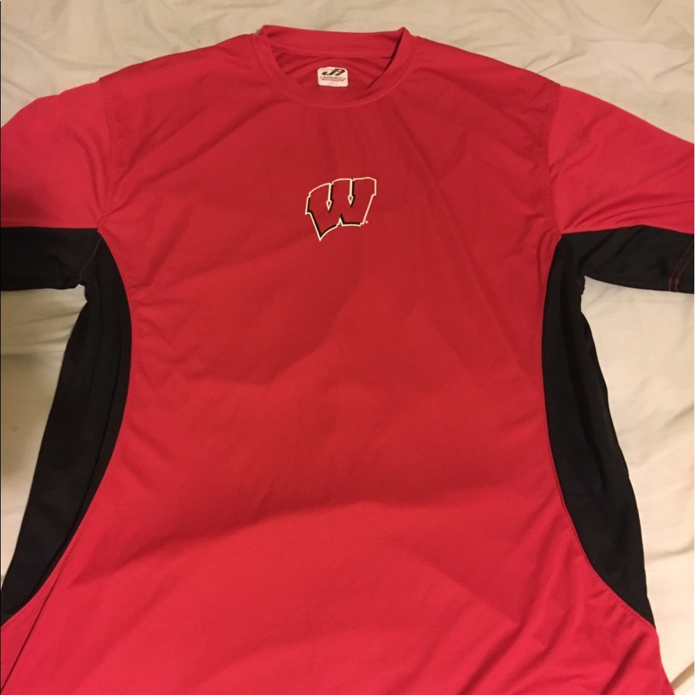 Wisconsin dry fit t shirt