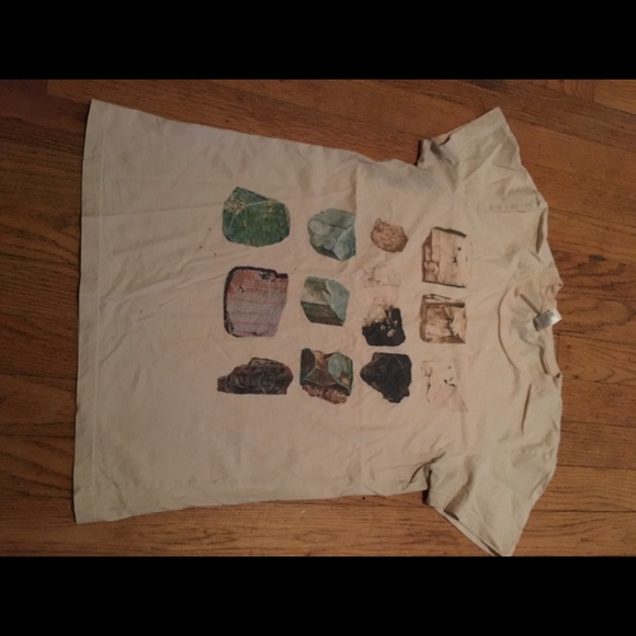 Gen Shirt - Picture 1 of 4