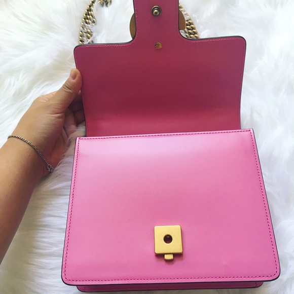 ❌ Authentic Gucci Marmont Pink Shoulder Chain Bag - Picture 4 of 8