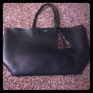 VS black tote