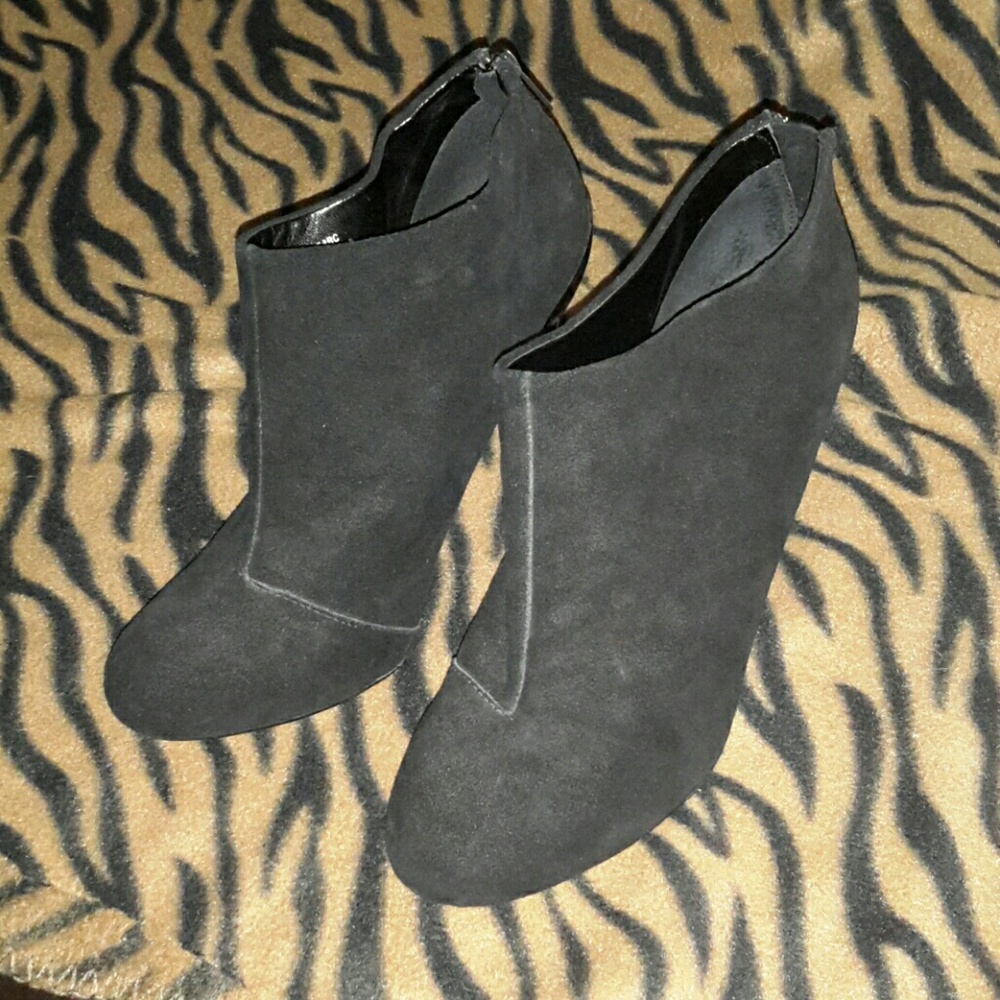 Kenneth Cole RXN black suede 9 1/2 m