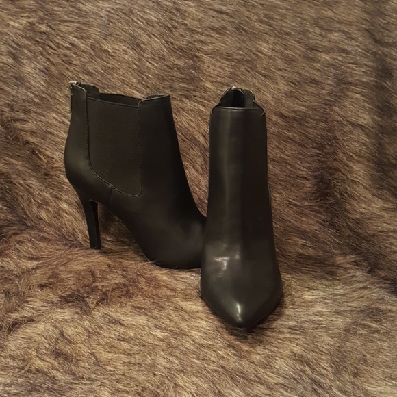a.n.a Shoes - Pointed toe black a.n.a. booties, brand new size 9