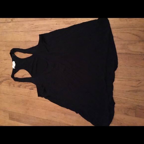 Black Tank - Picture 1 of 3