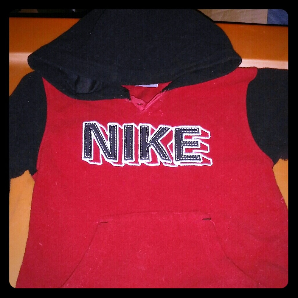 NIKE Sz.12mos red/blk hoodie