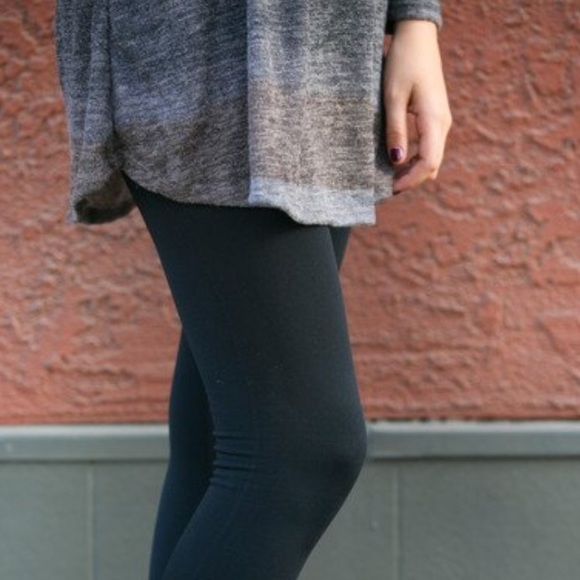 Pants - NWT SLIMMING LEGGINGS - REGULAR SIZE (0-12) Black