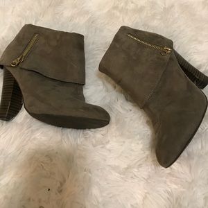 Boots/booties