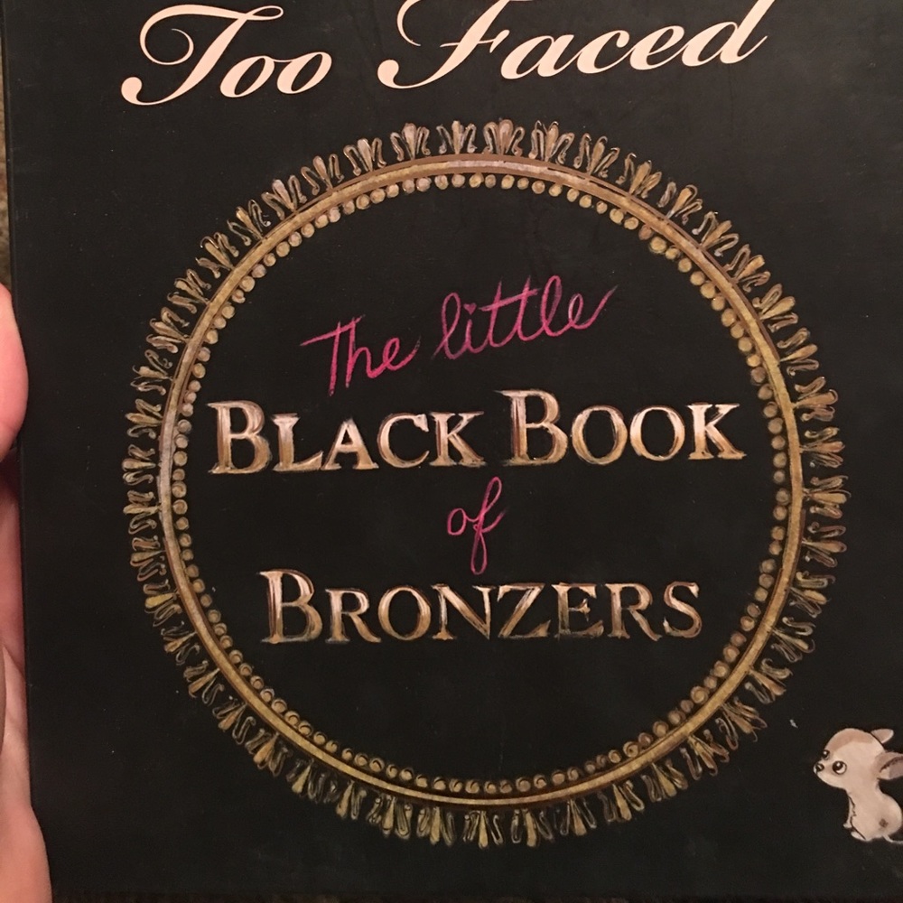 LE discontinued too faced bronzer wardrobe