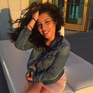 Meet your Posher, Katia