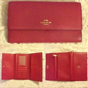COACH wallet, red, Barely Used!!!