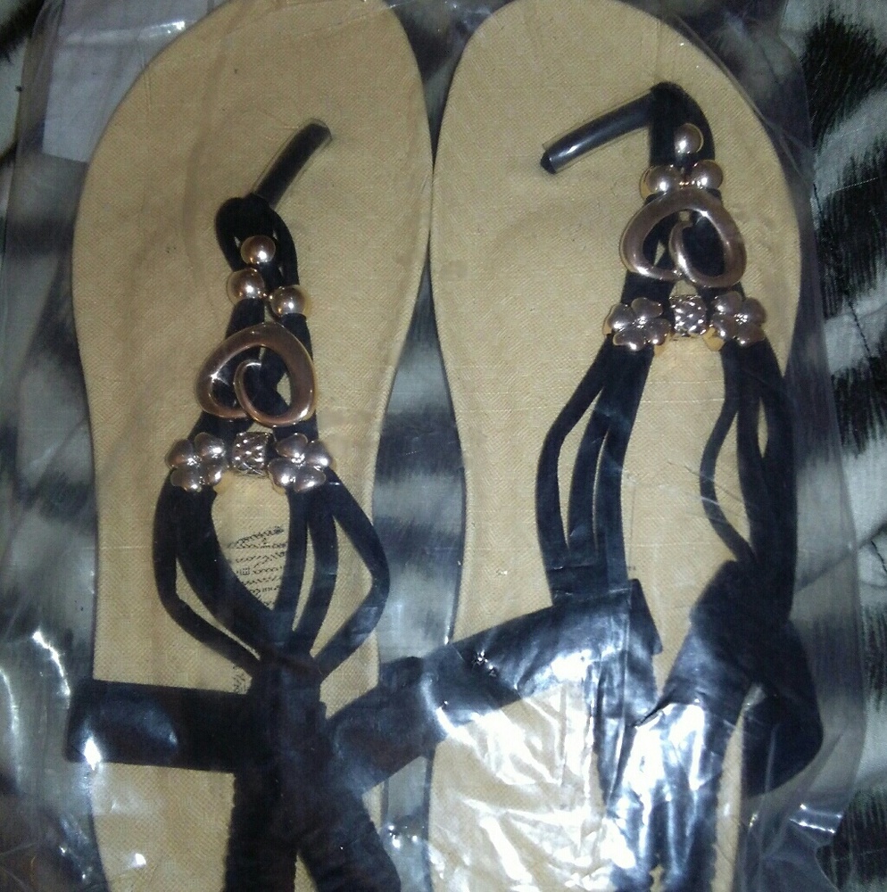Unamed SANDALS