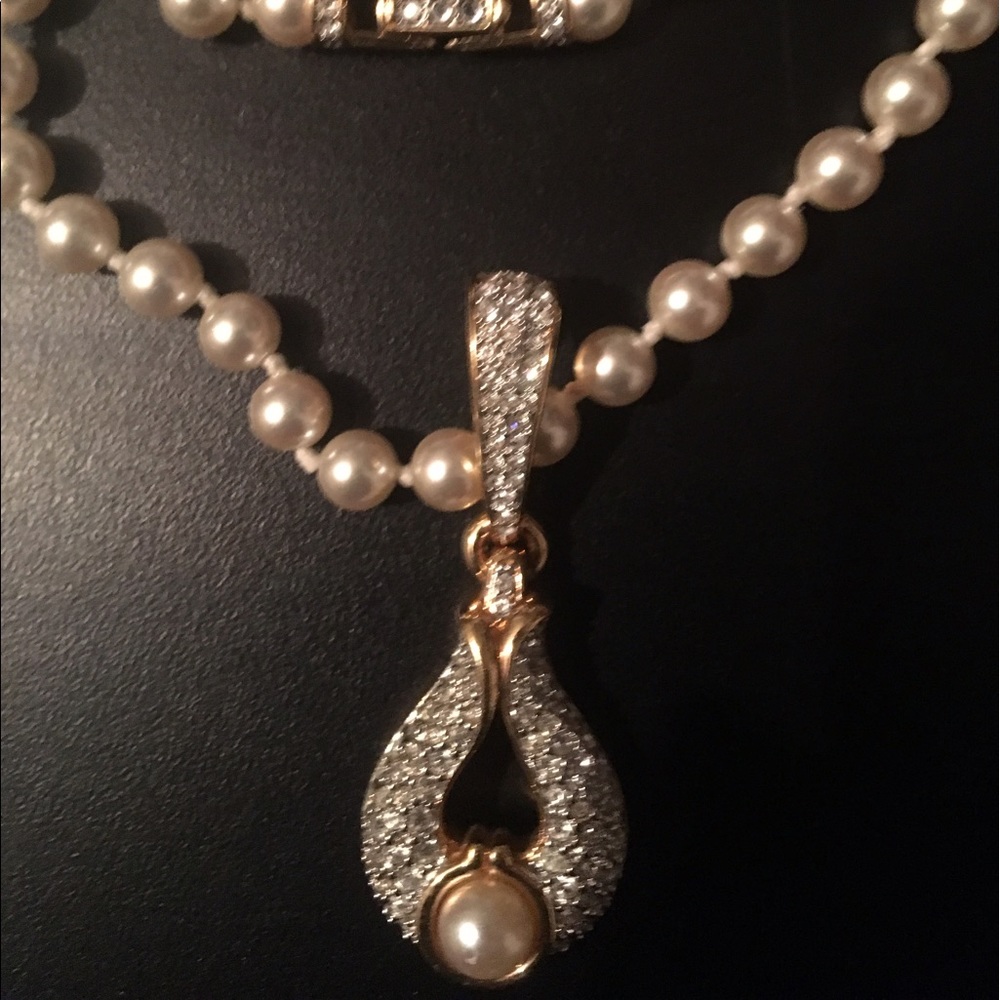 Vintage Swarovski + Pearl S.A.L. Necklace - Picture 2 of 4