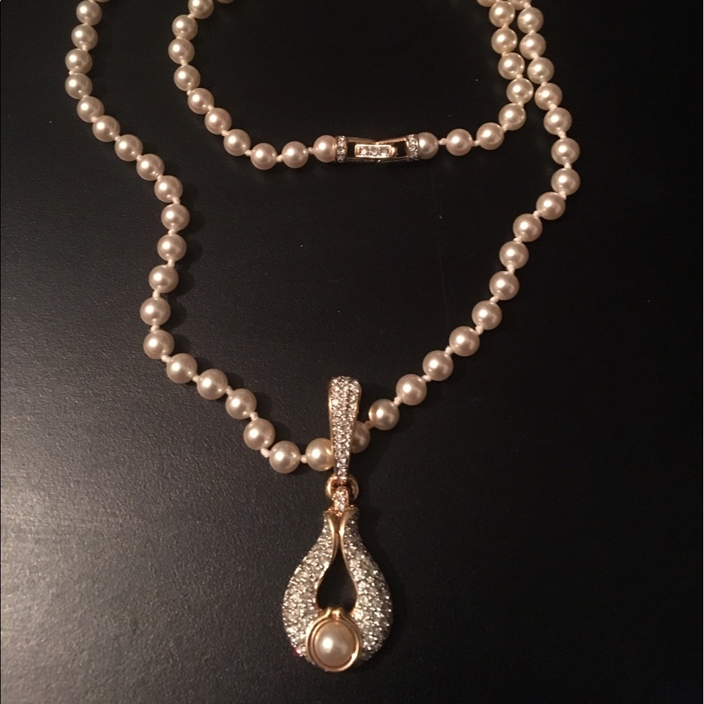 Vintage Swarovski + Pearl S.A.L. Necklace - Picture 4 of 4