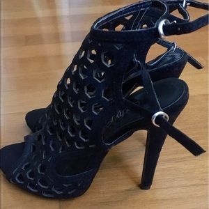 👠SEXY BLACK CATHY JEAN HEELS