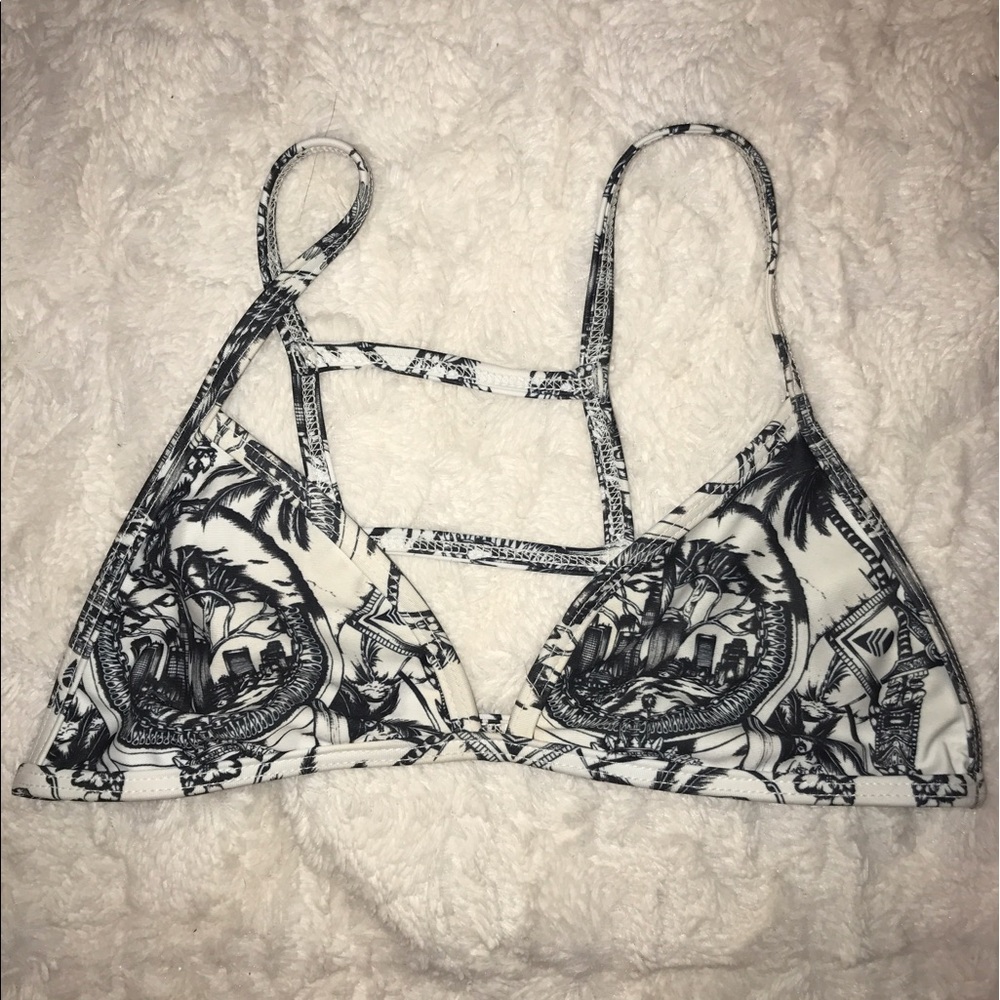Stone fox swim bikini top