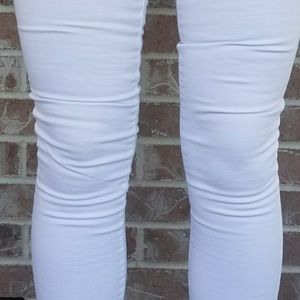 🔥FINAL SALE🔥 AE Skinny Jeans