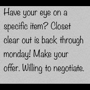 🚨🚨 closet clear out🚨🚨