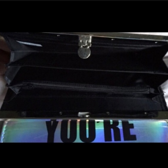 You're basic. Rue 21 wallet - Picture 2 of 2