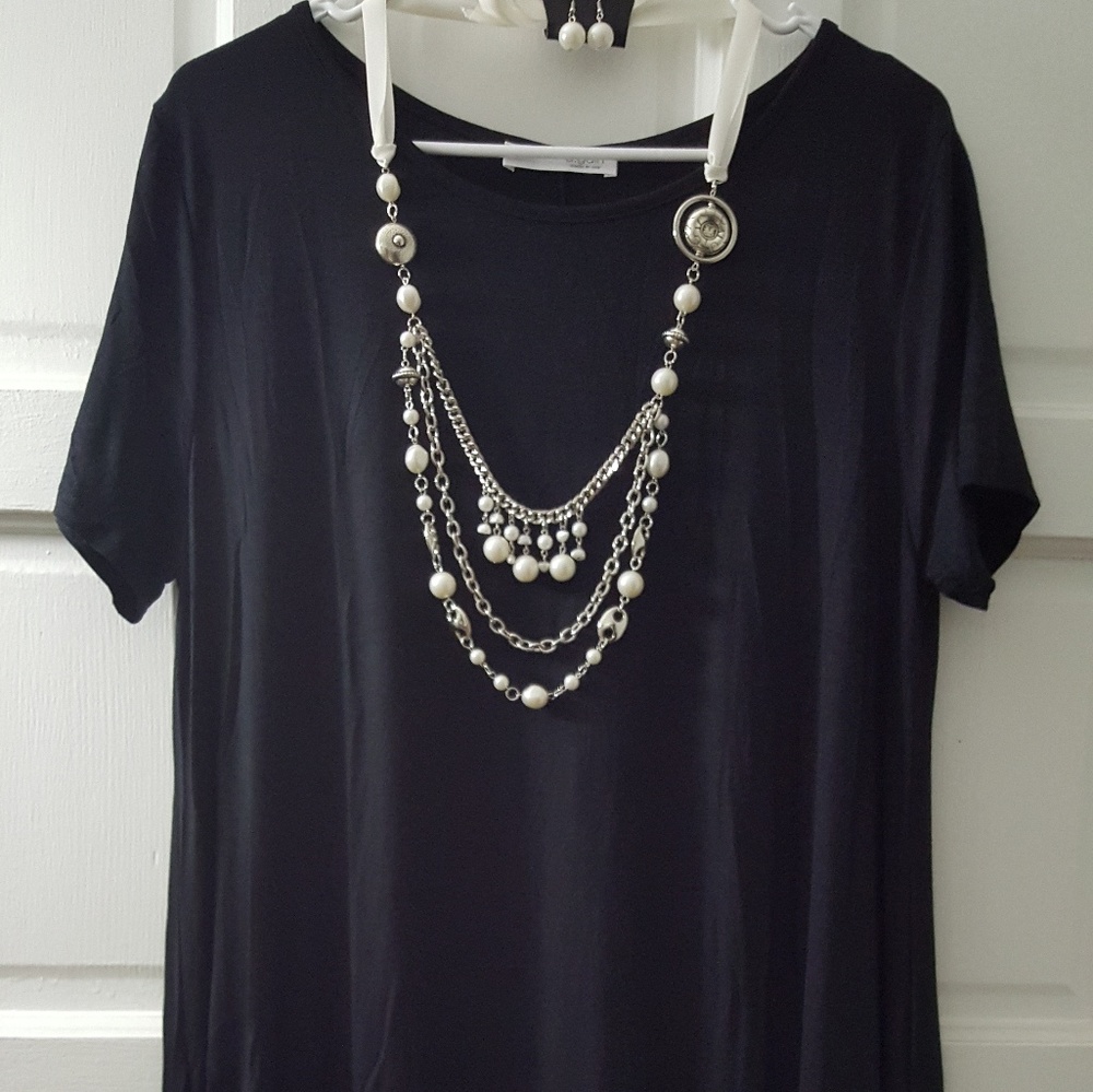 !SALE! Solid Black Midi Dress