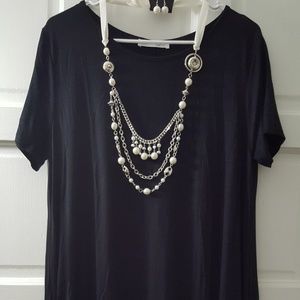 !SALE! Solid Black Midi Dress