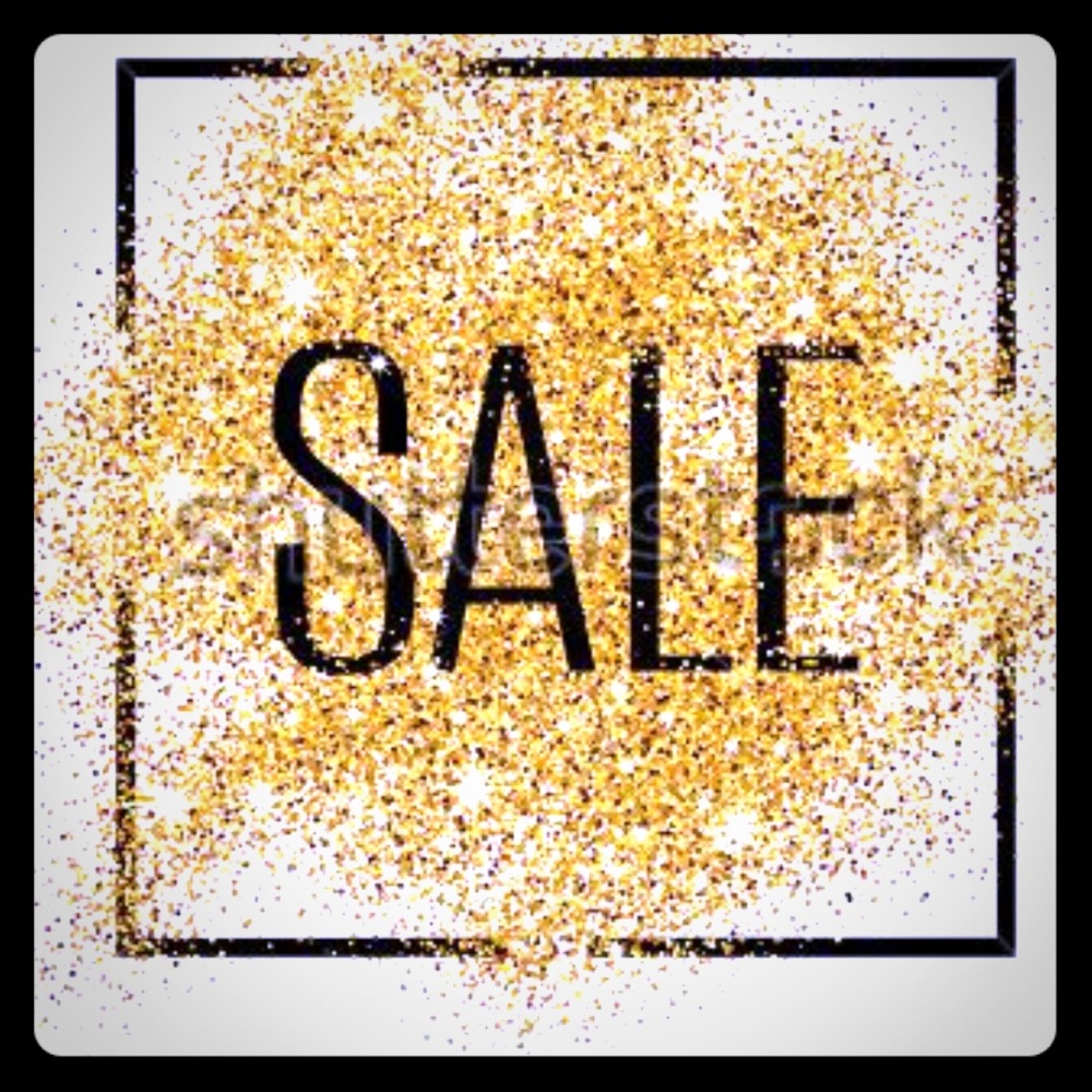 👠CLOSET SALE👗👠👙👔👛👜💼👓👡👒👚👕