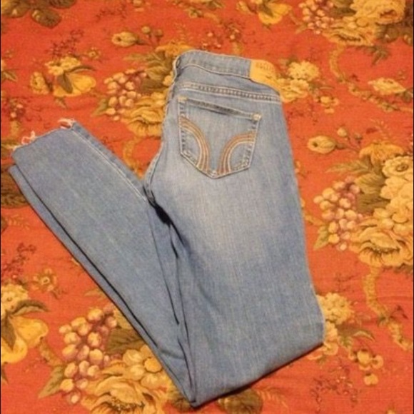 Denim - Ripped hollister jeans