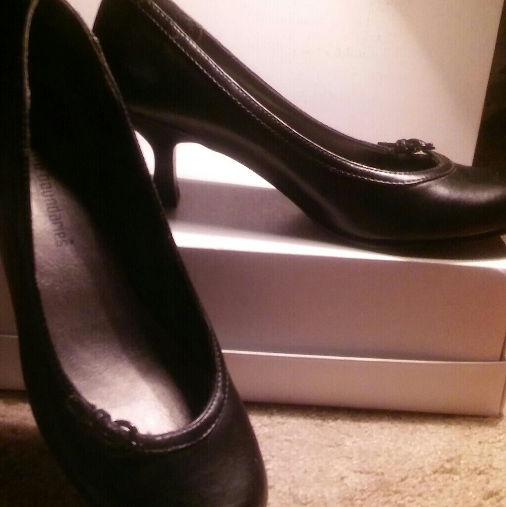 No Boundaries Heels