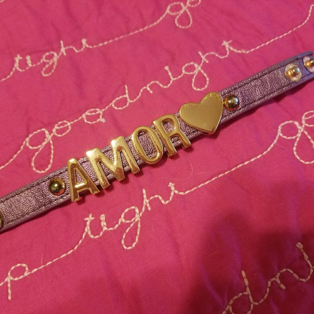 Bracelet