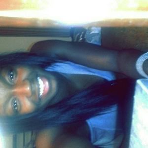 Meet your Posher, Keona