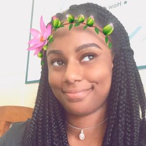 Meet your Posher, Lauryn