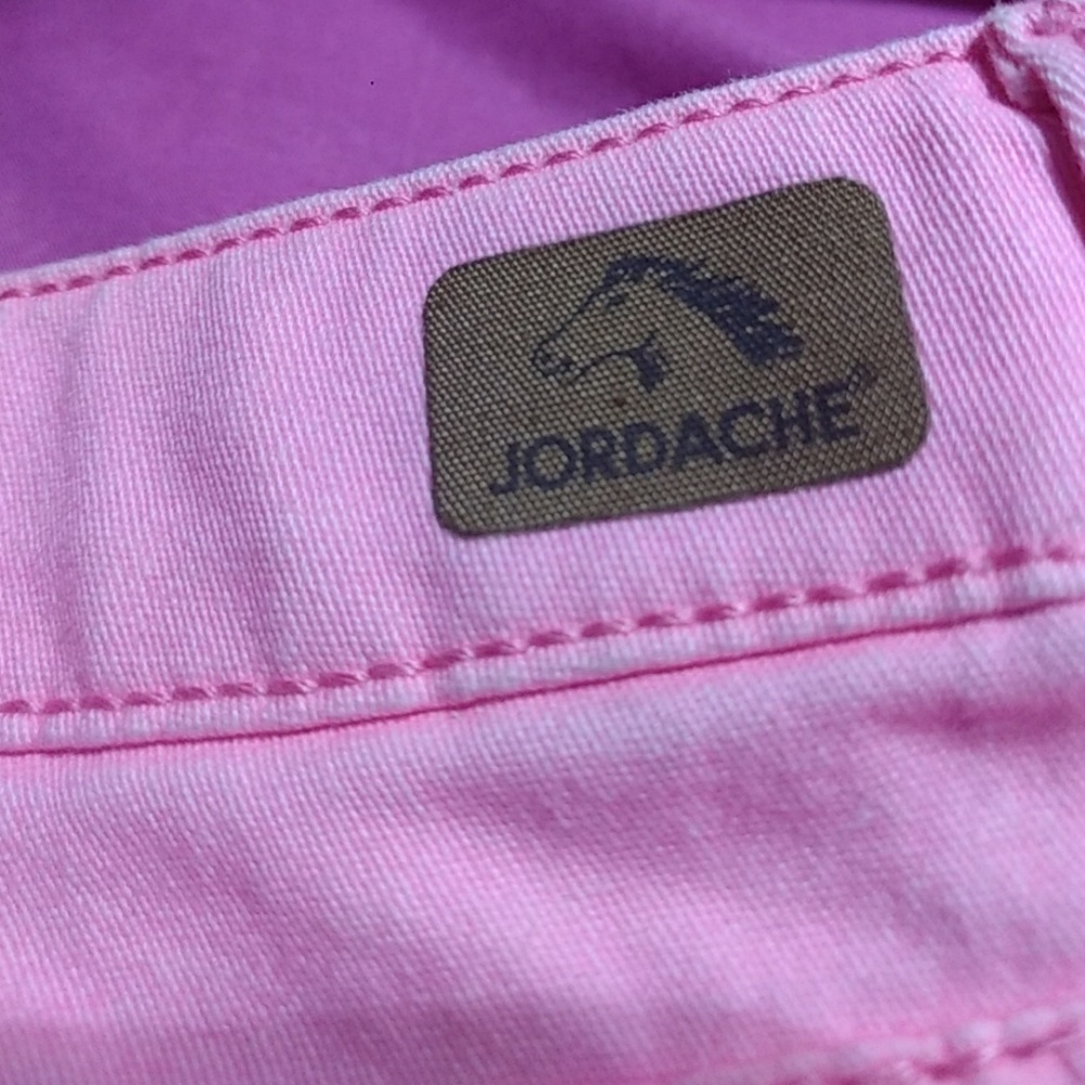Shorts - Picture 4 of 4