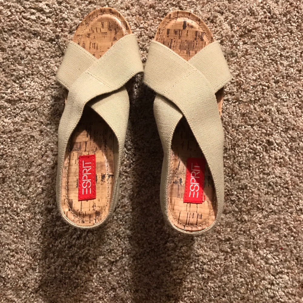 Gently Used Esprit Wedge Shoes Size 7 1/2!