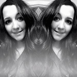 Meet your Posher, Arika