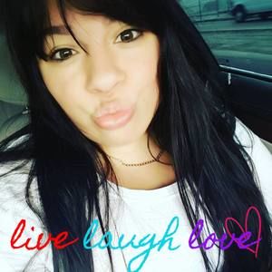 Meet your Posher, Aracelia