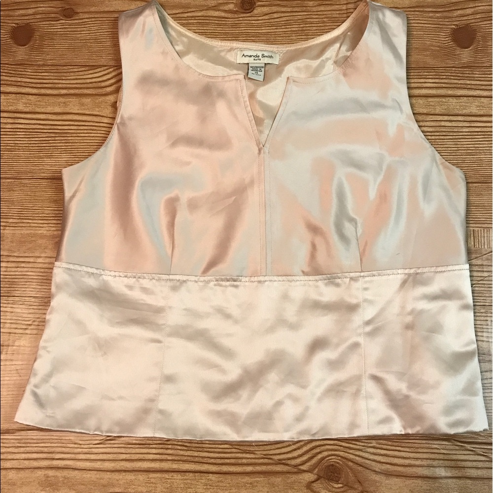 Amanda Smith Cream Top