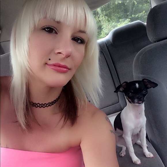 Meet your Posher, Chasity - Picture 2 of 2