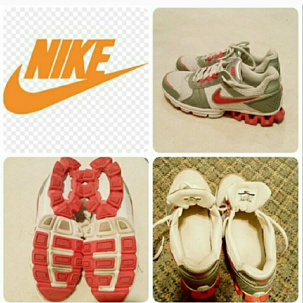 Nike sneakers in great condition. Worn 2x