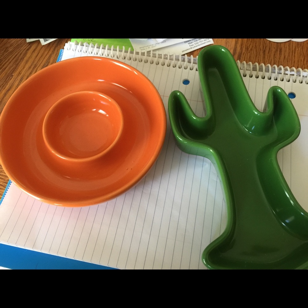Hat and a cactus dipping bowl