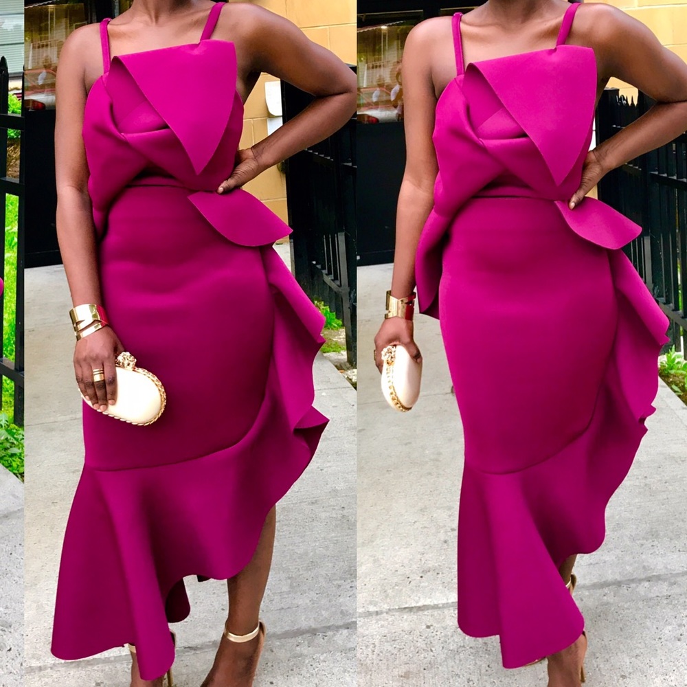 Maroon ruffled midi dress