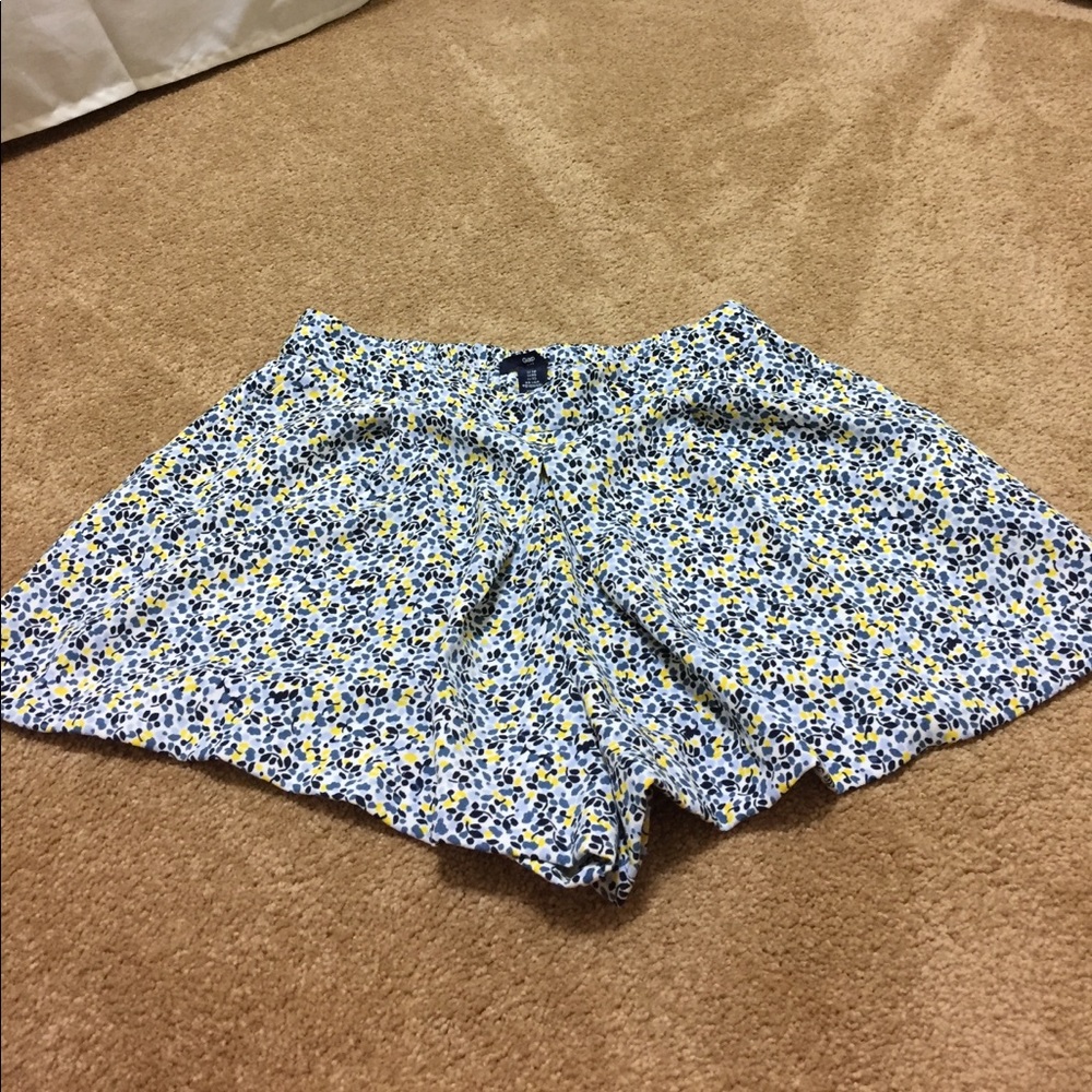 GAP Dressy shorts