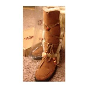 Woman's tall, tie up UGG boots