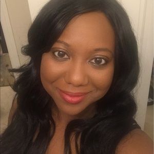 Meet your Posher, Shanika