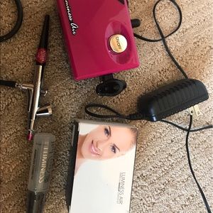 Luminous airbrush kit