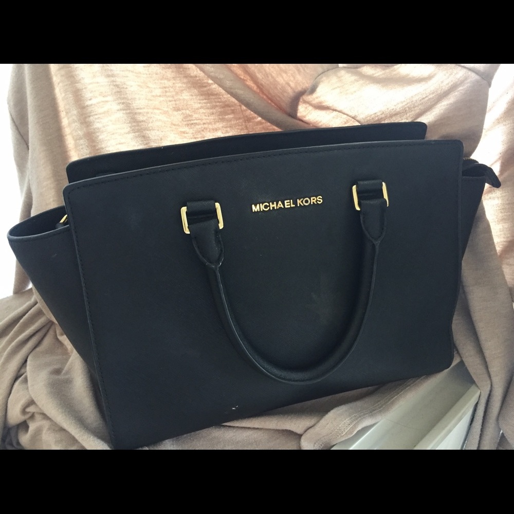 Michael kors satchel bag!