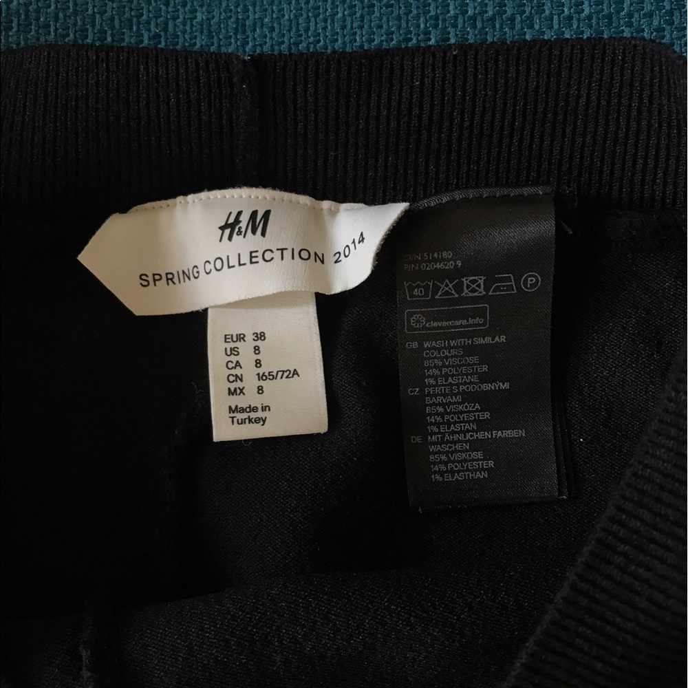 H&M Collection High-waisted Shorts - Picture 3 of 7