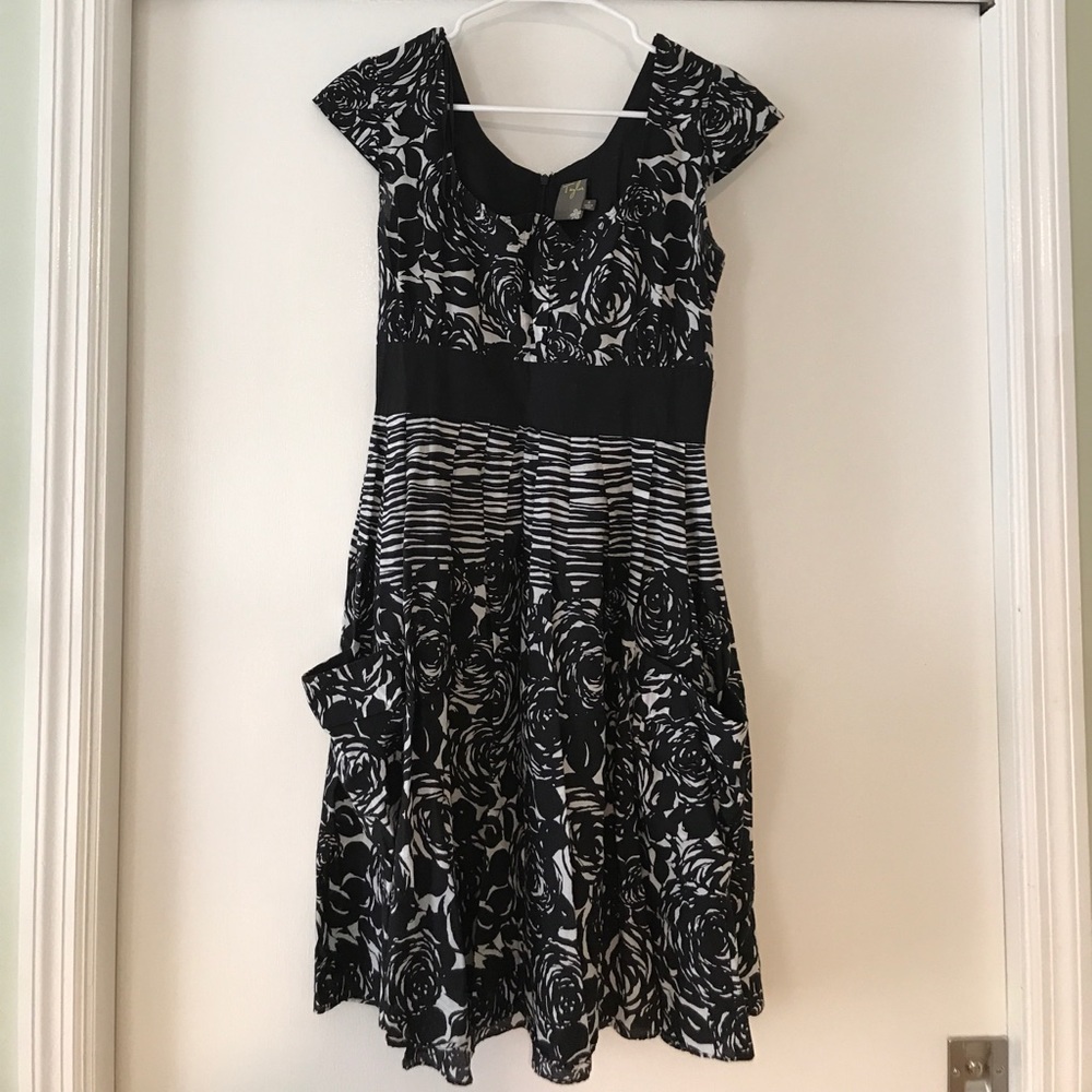 Black and white dress