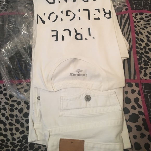 True Religion Ricky Jeans. True Religion T shirt