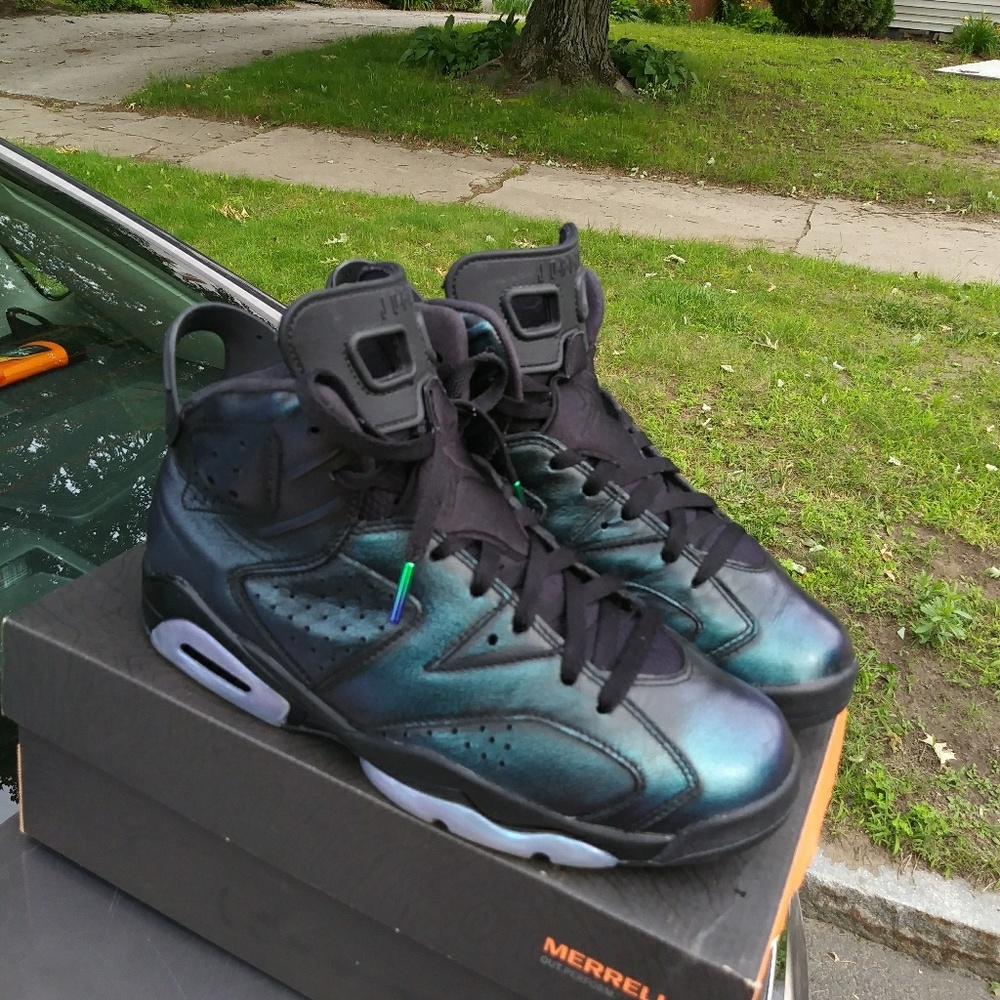 All star 6s sz 8.5