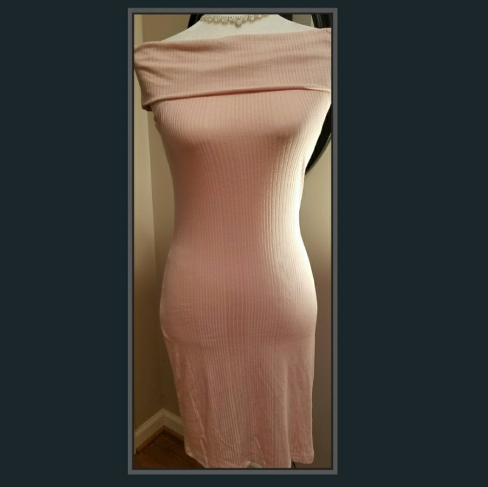 OFF SHOULDER BODY CLING DRESS - Picture 4 of 6