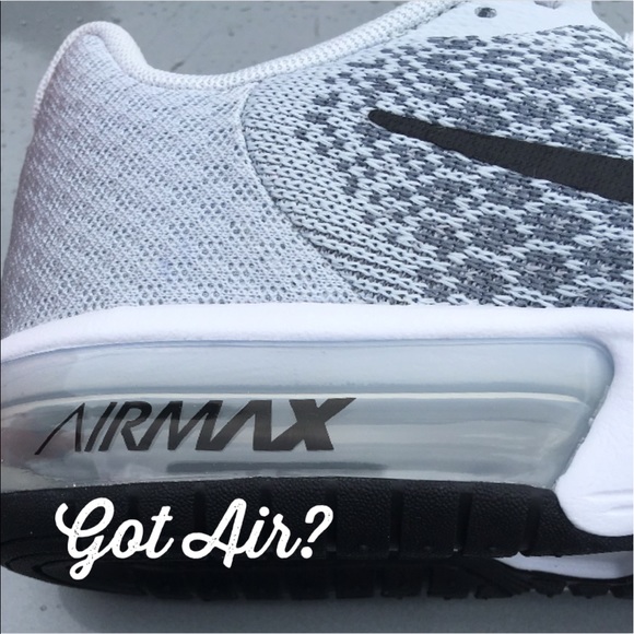 New Women's Nike Air Max Sequent 2! 🔥❤️🔥 - Picture 3 of 3