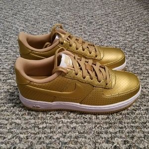 nike air force size 5.5 junior